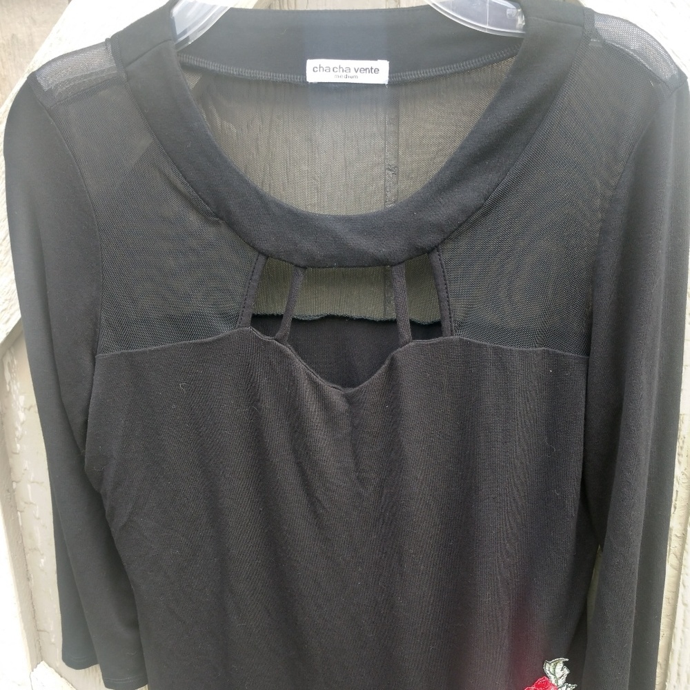 Chacha Vente black top, 3/4 length sleeve